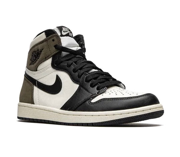 Air Jordan 1 Retro High 'Dark Mocha'